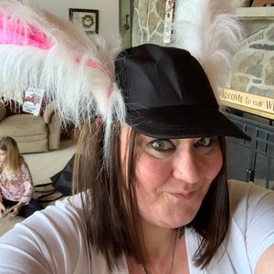 Meet your Posher, Keri